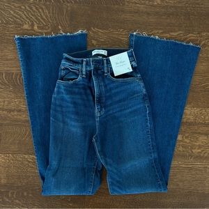 A&F Ultra High Rise The Flare - Dark Blue (26R)